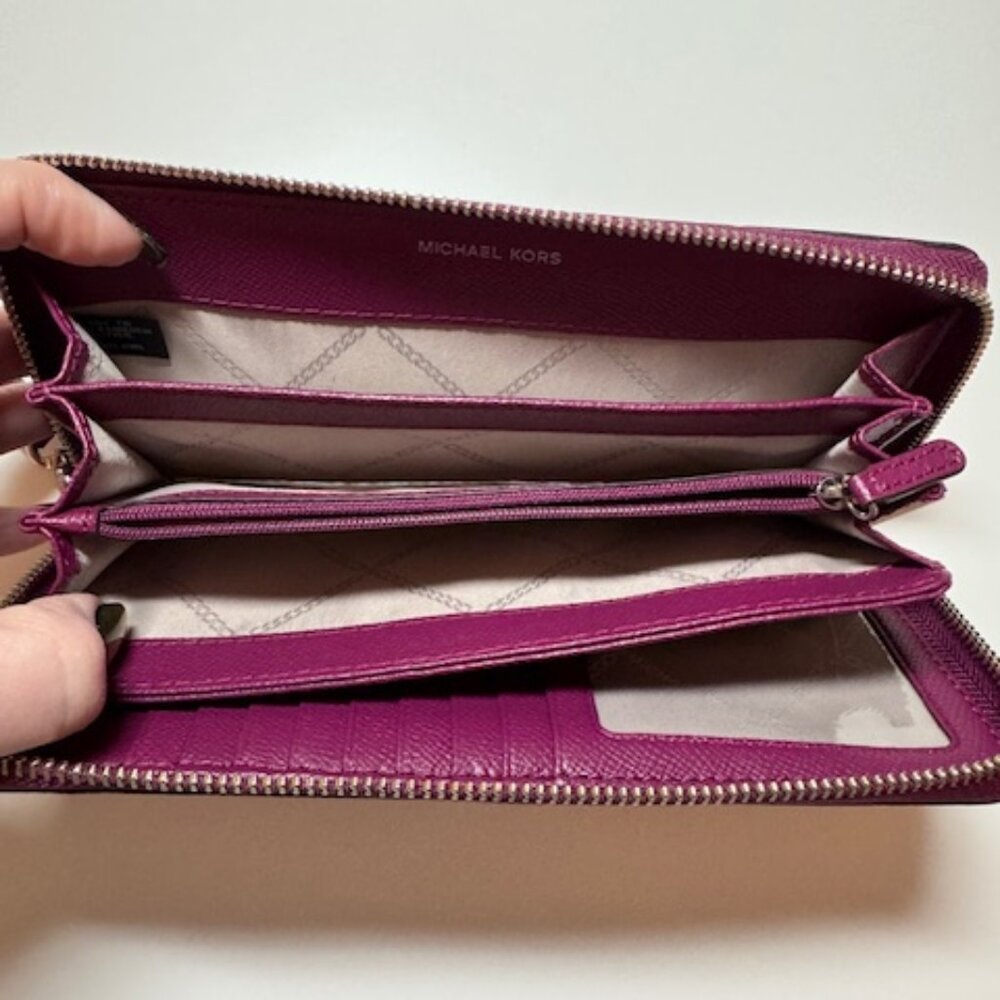 Michael Kors Money Pieces Travel Continental Wallet - Garnet - Picture 6 of 8